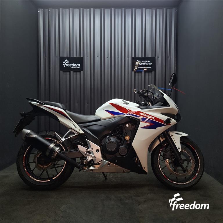 Moto HONDA do modelo CBR 500R ABS 2013/2014