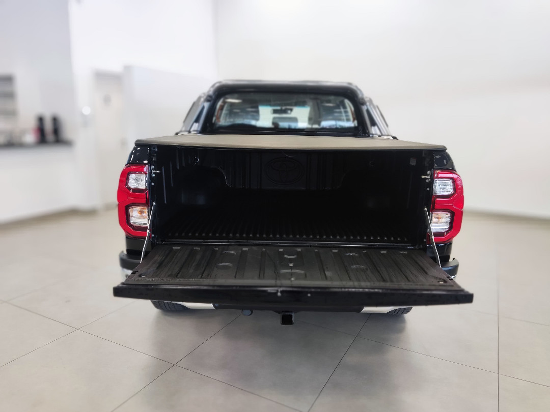 HILUX 2.8 D-4D TURBO DIESEL CD SRX 4X4 AUTOMÁTICO