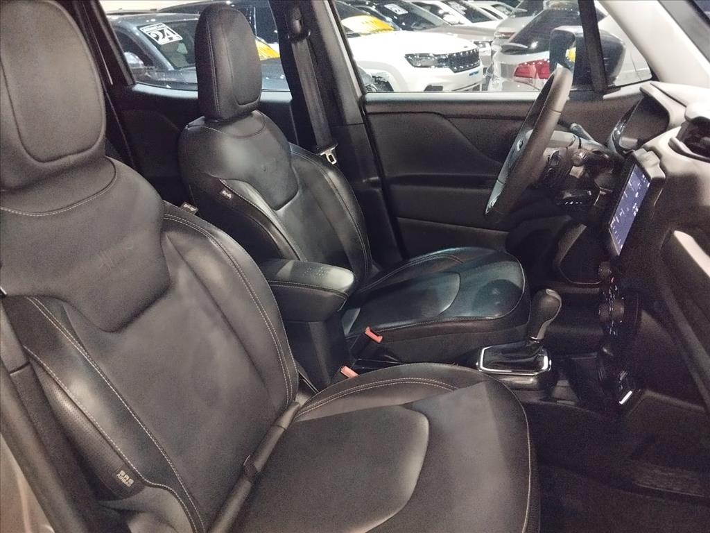 RENEGADE 1.3 T270 TURBO FLEX LONGITUDE AT610