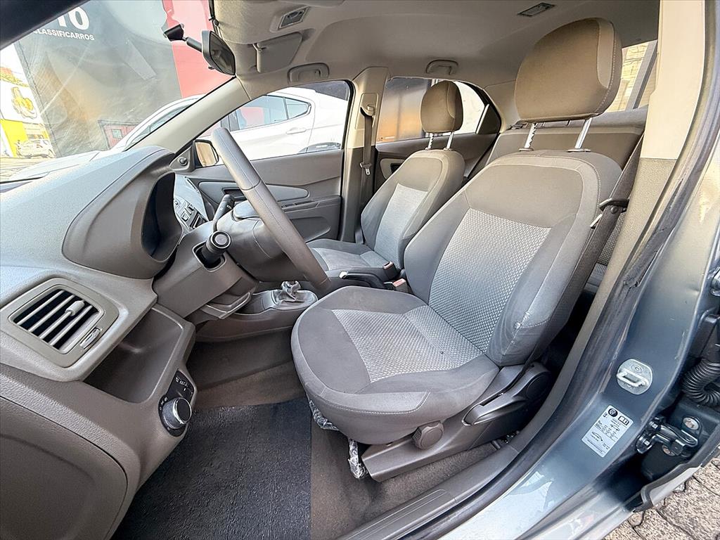 Chevrolet Cobalt - 1.8 MPFI LT 8V FLEX 4P MANUAL