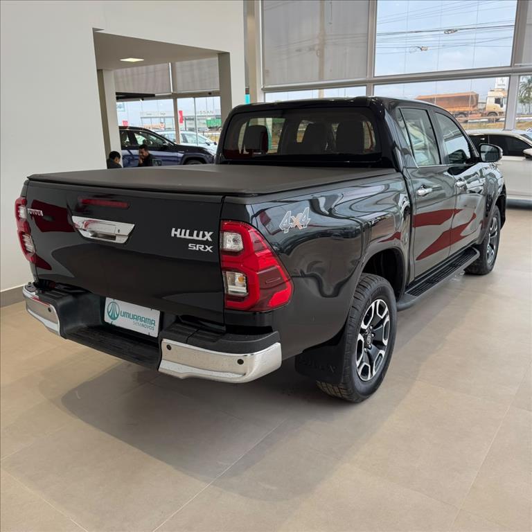 HILUX 2.8 D-4D TURBO DIESEL CD SRV 4X4 AUTOMÁTICO4