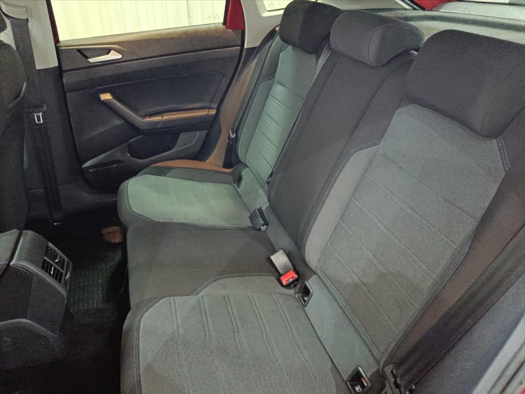 NIVUS 1.0 200 TSI TOTAL FLEX COMFORTLINE AUTOMÁTICO9