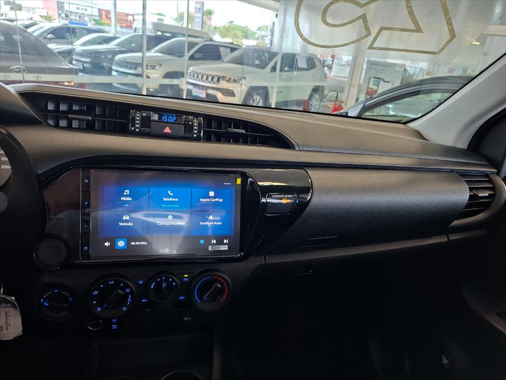 HILUX 2.8 D-4D TURBO DIESEL CD POWER PACK 4X4 AUTOMÁTICO11