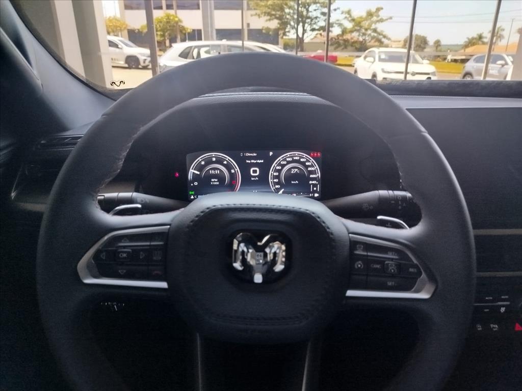 RAMPAGE 2.0 HURRICANE 4 TURBO GASOLINA R/T 4X4 AUTOMÁTICO9