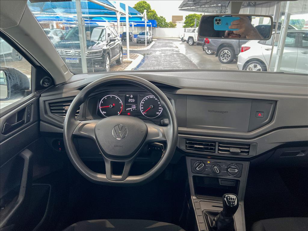 POLO 1.0 MPI ROBUST MANUAL10