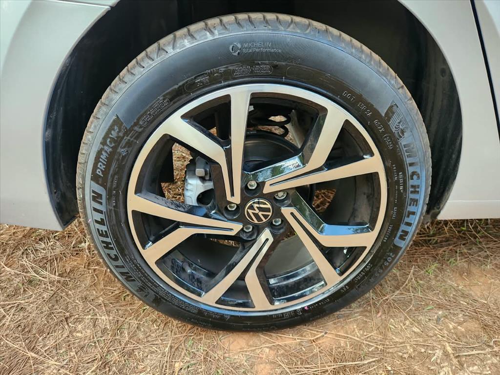 VIRTUS 1.0 200 TSI COMFORTLINE AUTOMÁTICO11
