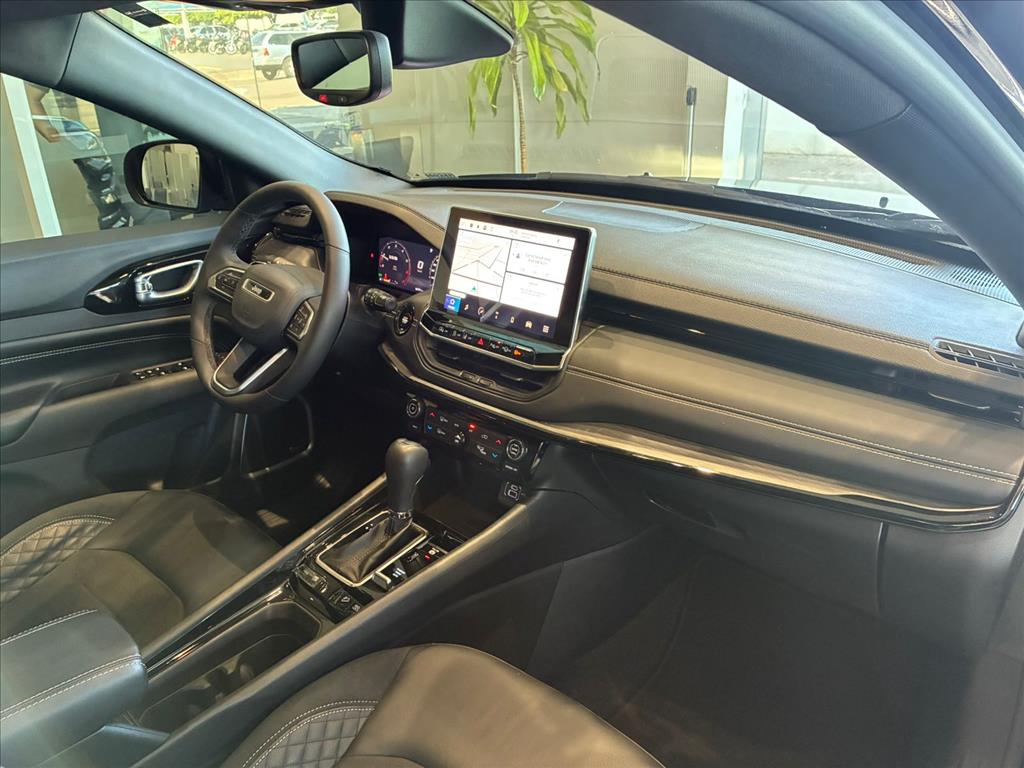 COMPASS 2.0 HURRICANE 4 TURBO GASOLINA BLACKHAWK AT98