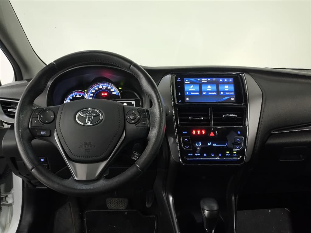 YARIS 1.5 16V FLEX SEDAN XLS MULTIDRIVE7