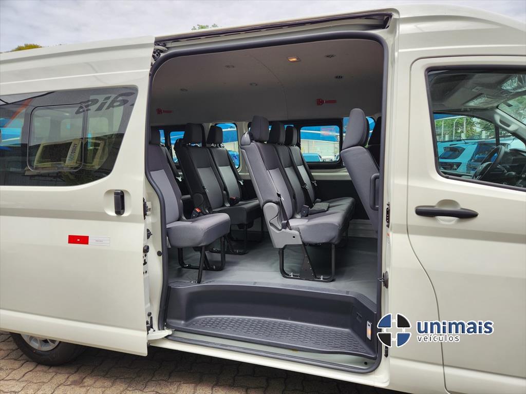 TOYOTA HIACE 2.8 D-4D TURBO DIESEL MINIBUS 15+1 DX AUTOMÁTICO — foto 15