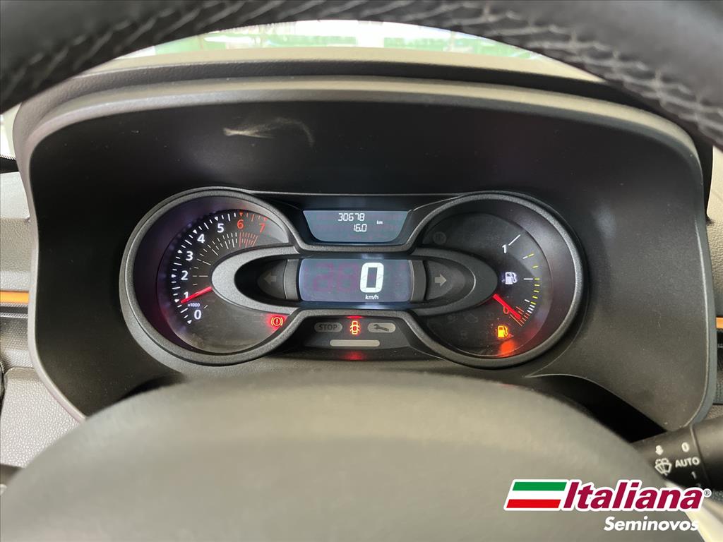 OROCH 1.6 16V SCE FLEX ICONIC MANUAL10