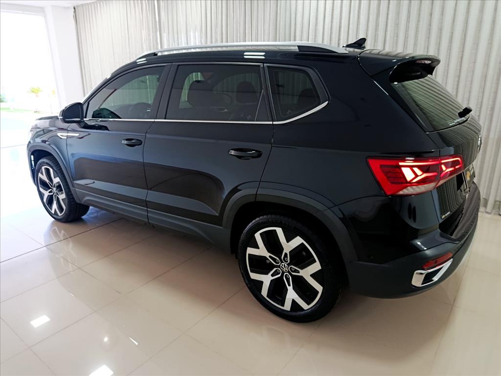 TAOS 1.4 250 TSI TOTAL FLEX HIGHLINE AUTOMÁTICO5