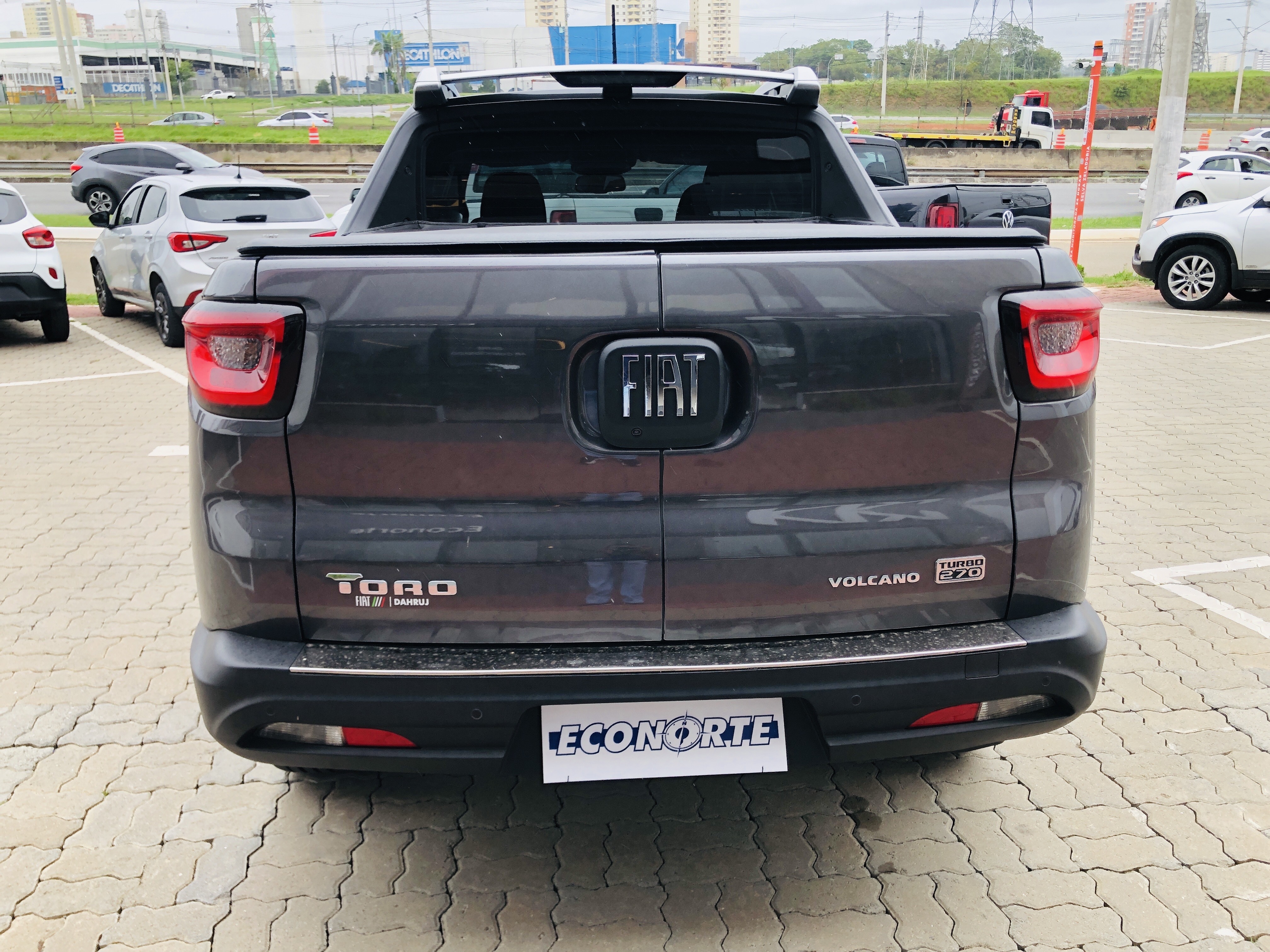 TORO 1.3 TURBO 270 FLEX VOLCANO AT64