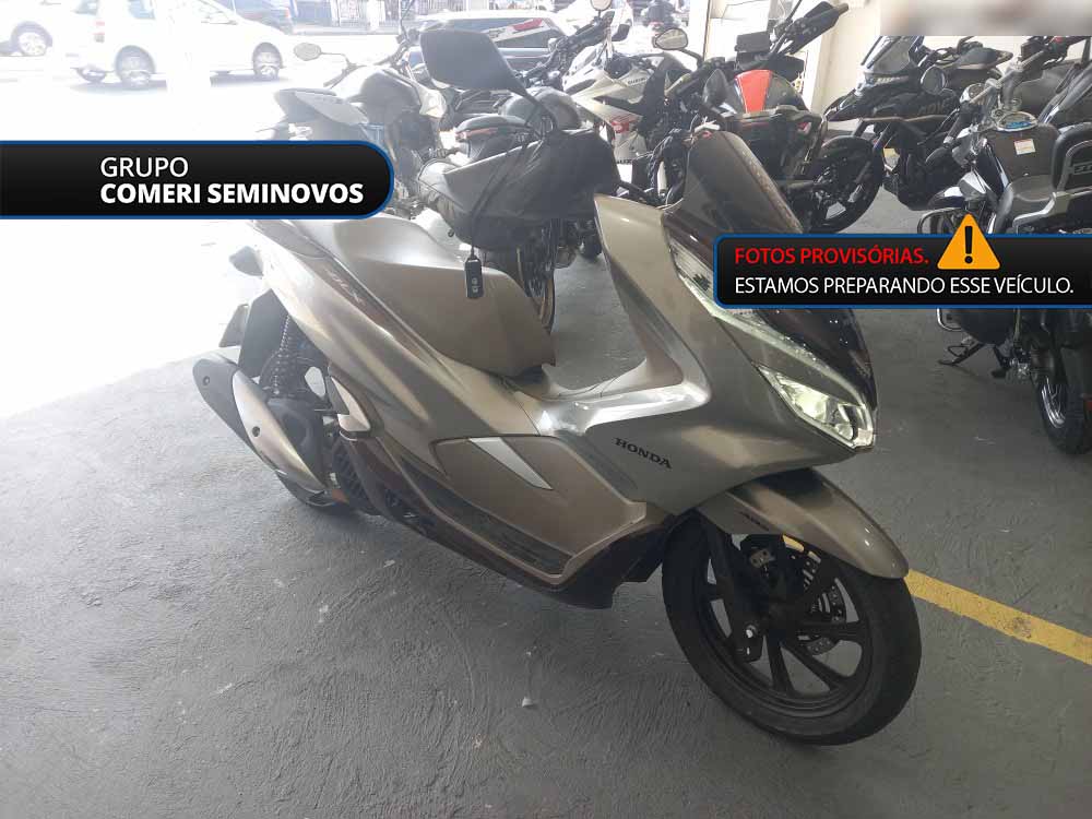 PCX DLX