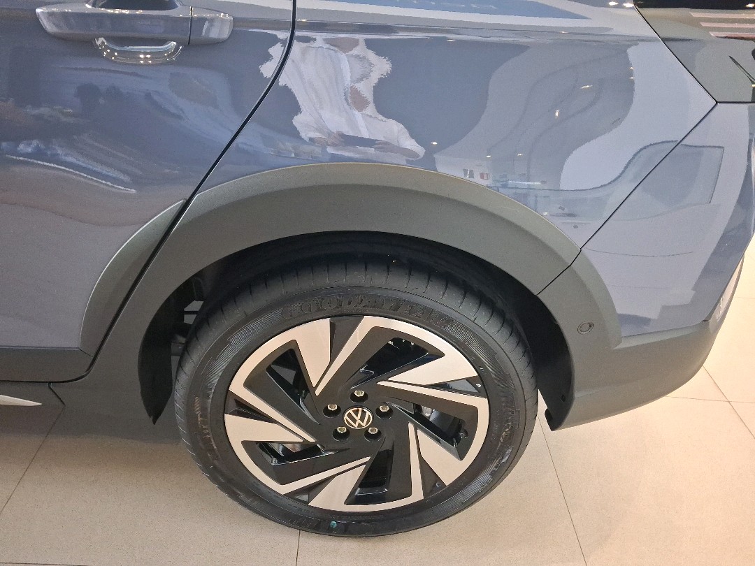 NIVUS 1.0 200 TSI TOTAL FLEX HIGHLINE AUTOMÁTICO7