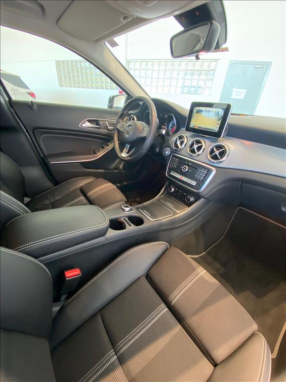 GLA 200 1.6 CGI FLEX ADVANCE 7G-DCT2