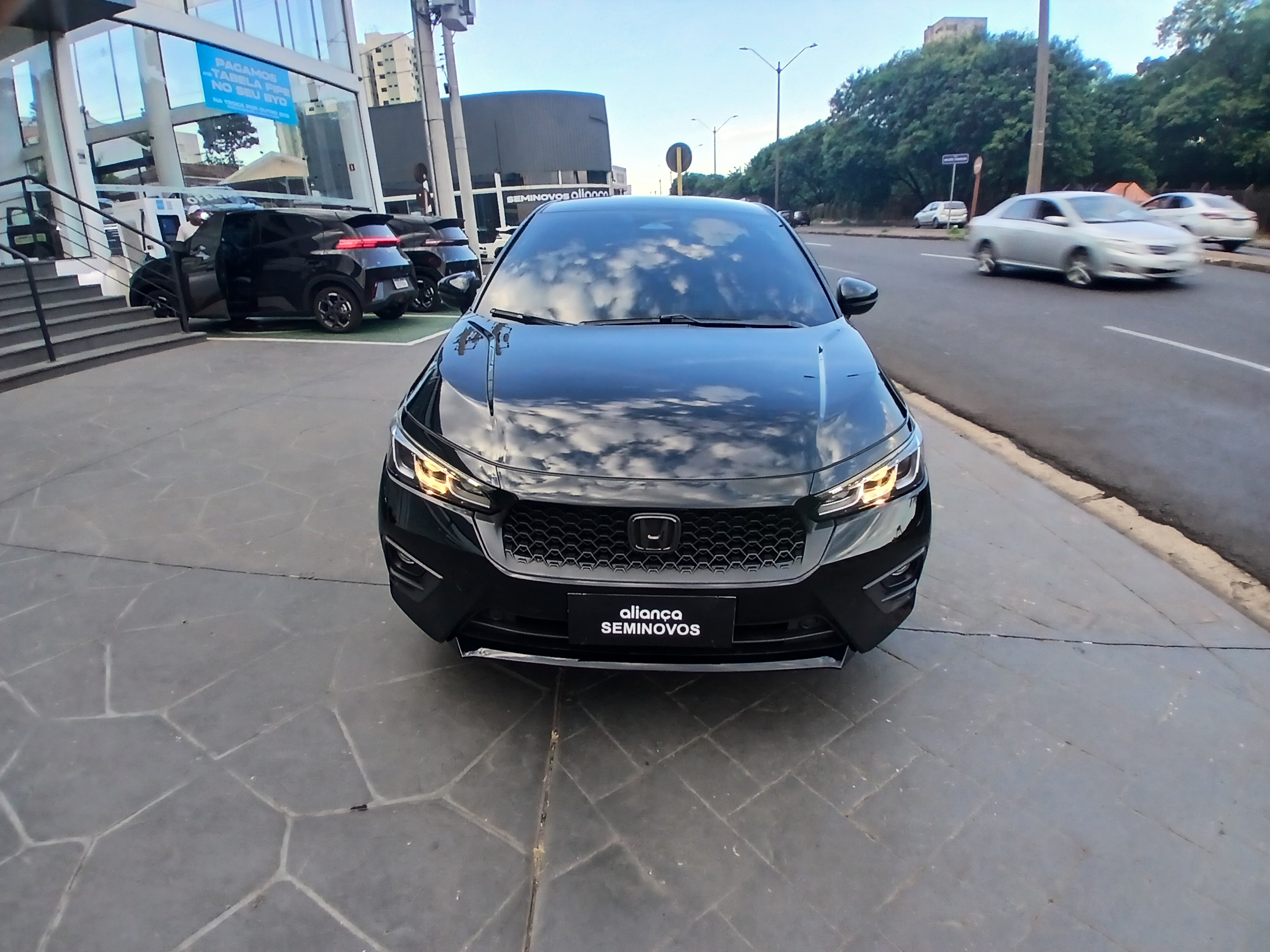 CITY 1.5 i-VTEC FLEX HATCH EXL CVT