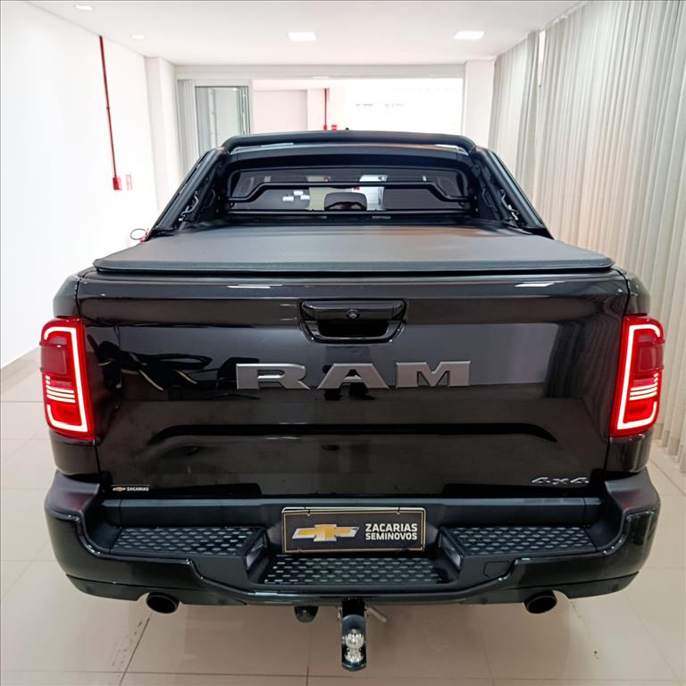 RAMPAGE 2.0 HURRICANE 4 TURBO GASOLINA R/T 4X4 AUTOMÁTICO3