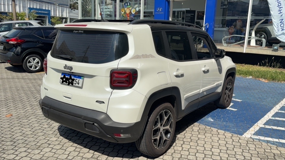 Jeep-RENEGADE-1.3 T270 TURBO FLEX SAHARA AT6
