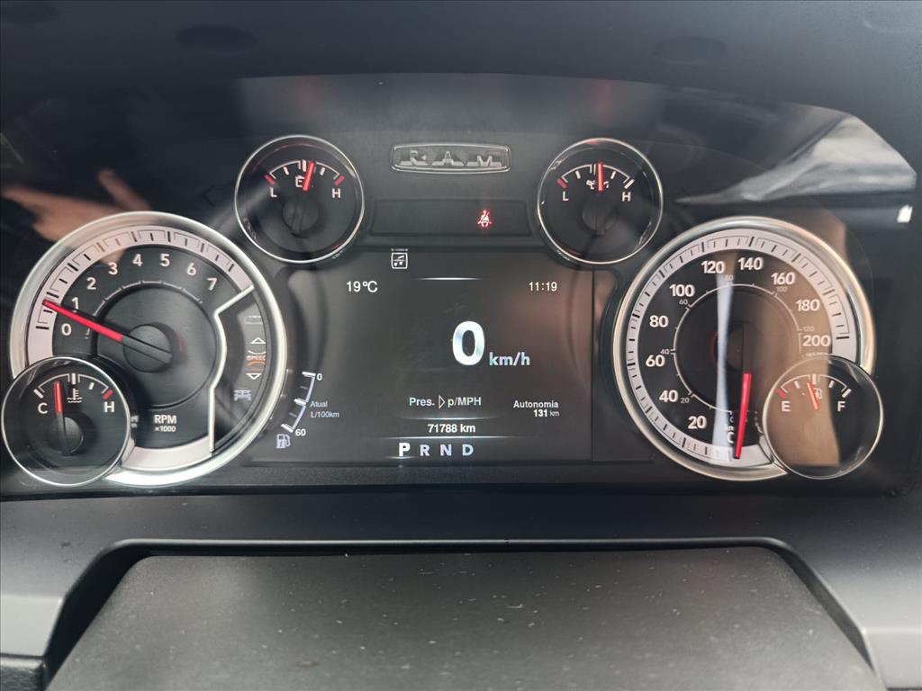 CLASSIC 5.7 V8 GASOLINA LARAMIE CD 4X4 AUTOMÁTICO6