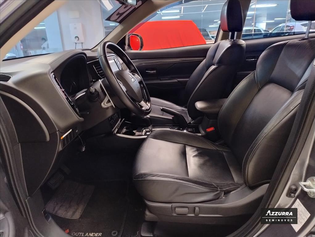 OUTLANDER 2.0 MIVEC GASOLINA HPE AUTOMÁTICO