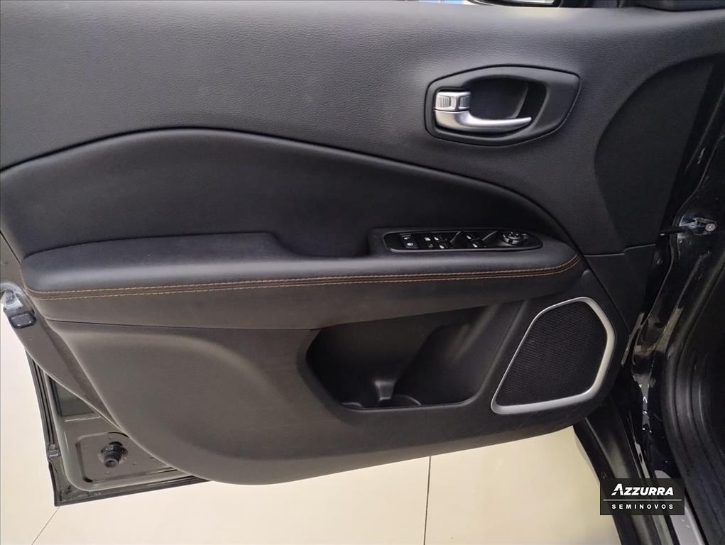 COMPASS 2.0 16V DIESEL LIMITED 4X4 AUTOMÁTICO17