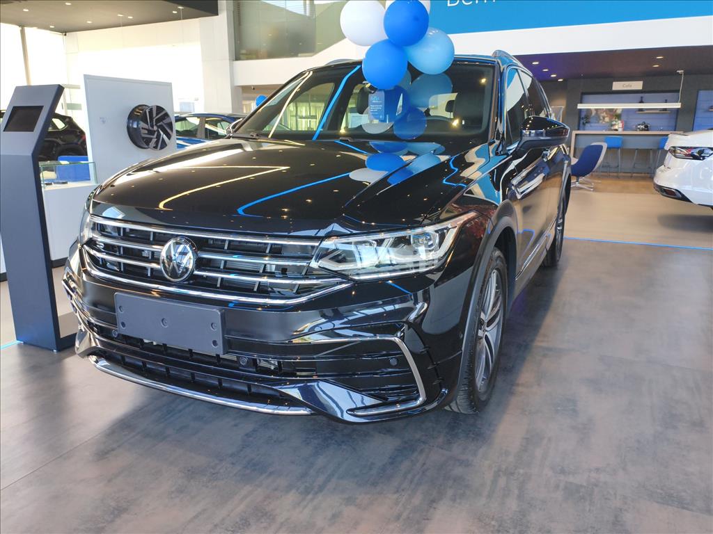 TIGUAN 2.0 300 TSI GASOLINA ALLSPACE R-LINE AUTOMÁTICO TIGUAN 2.0 300 TSI GASOLINA ALLSPACE R-LINE AUTOMÁTICO