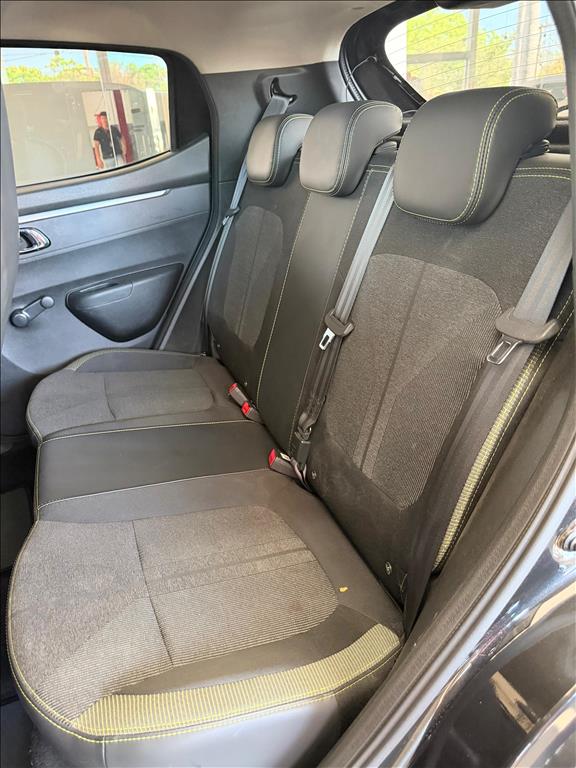 KWID 1.0 12V SCE FLEX OUTSIDER MANUAL7