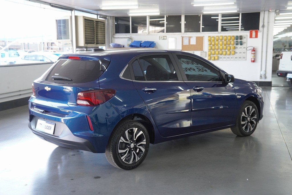 ONIX 1.0 TURBO FLEX PREMIER AUTOMÁTICO4