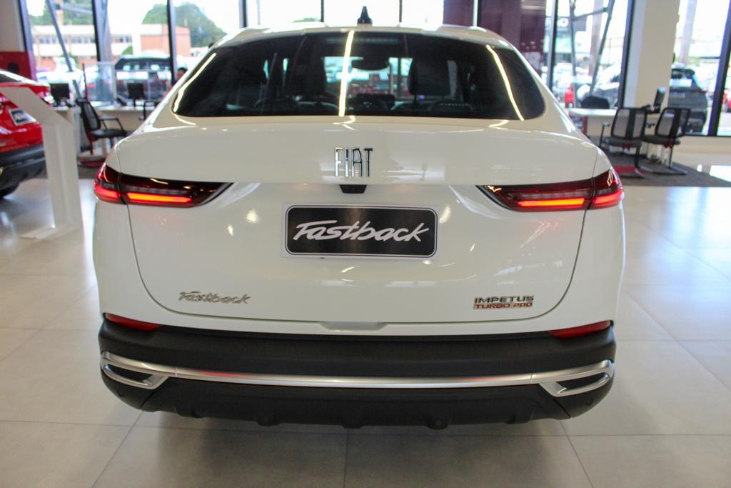 FASTBACK 1.0 TURBO 200 HYBRID IMPETUS CVT4