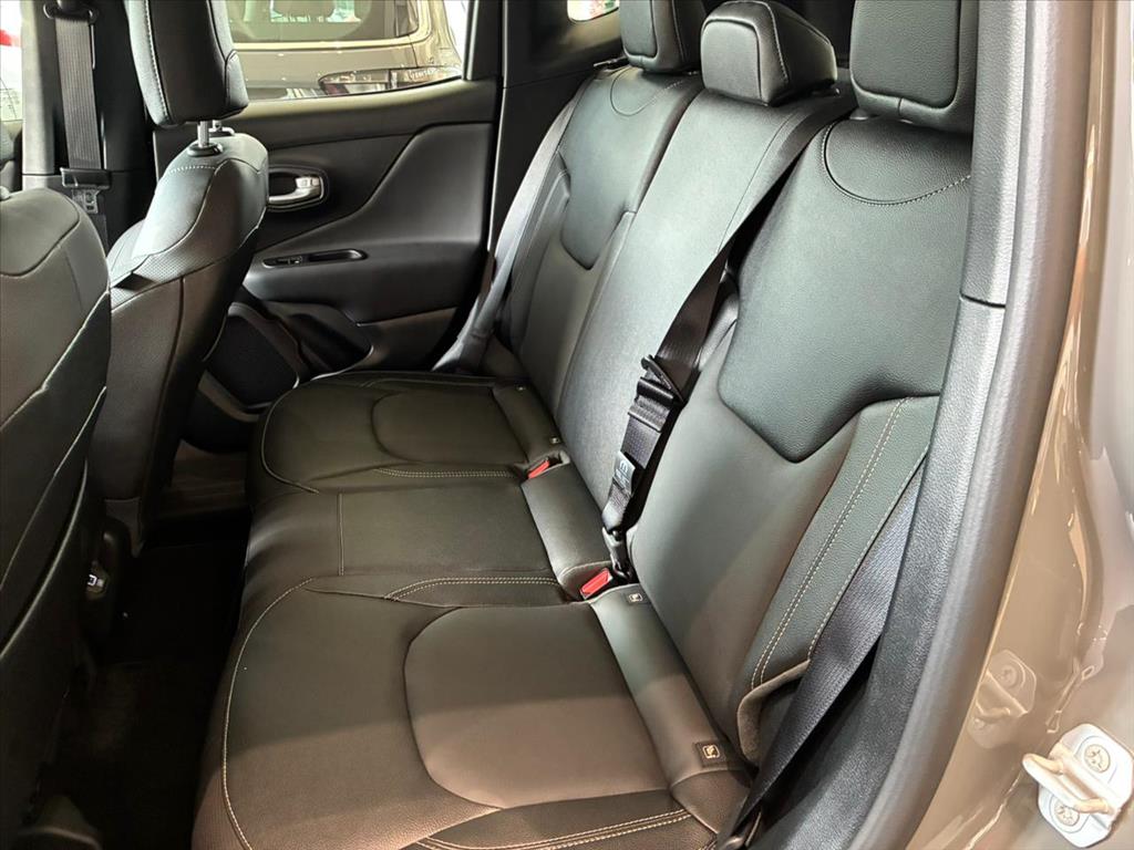 RENEGADE 1.3 T270 TURBO FLEX LONGITUDE AT68