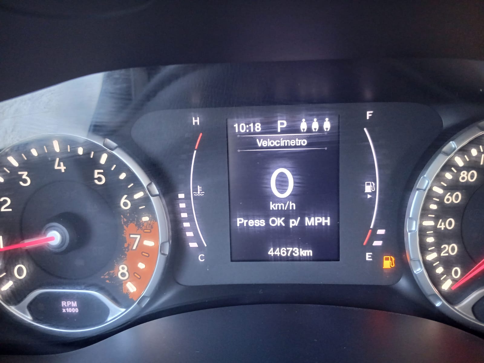 RENEGADE 1.8 16V FLEX LONGITUDE 4P AUTOMÁTICO3