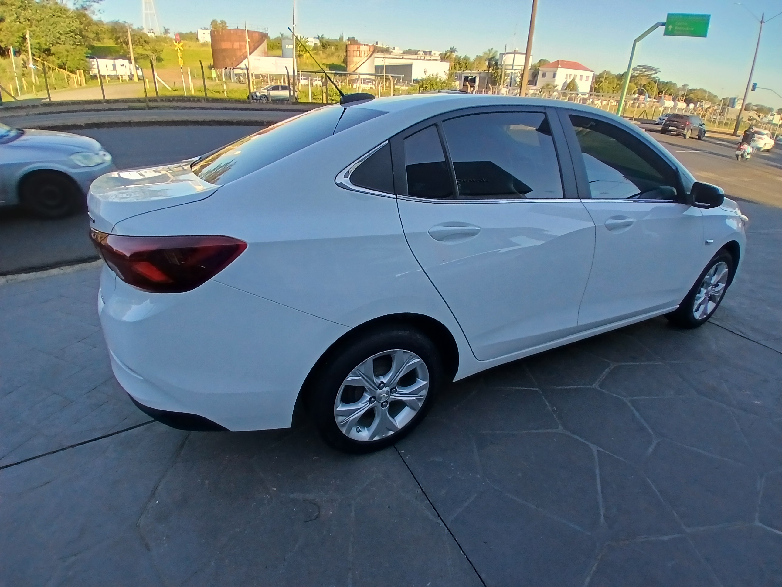 ONIX PLUS 1.0 TURBO FLEX PREMIER AUTOMÁTICO5