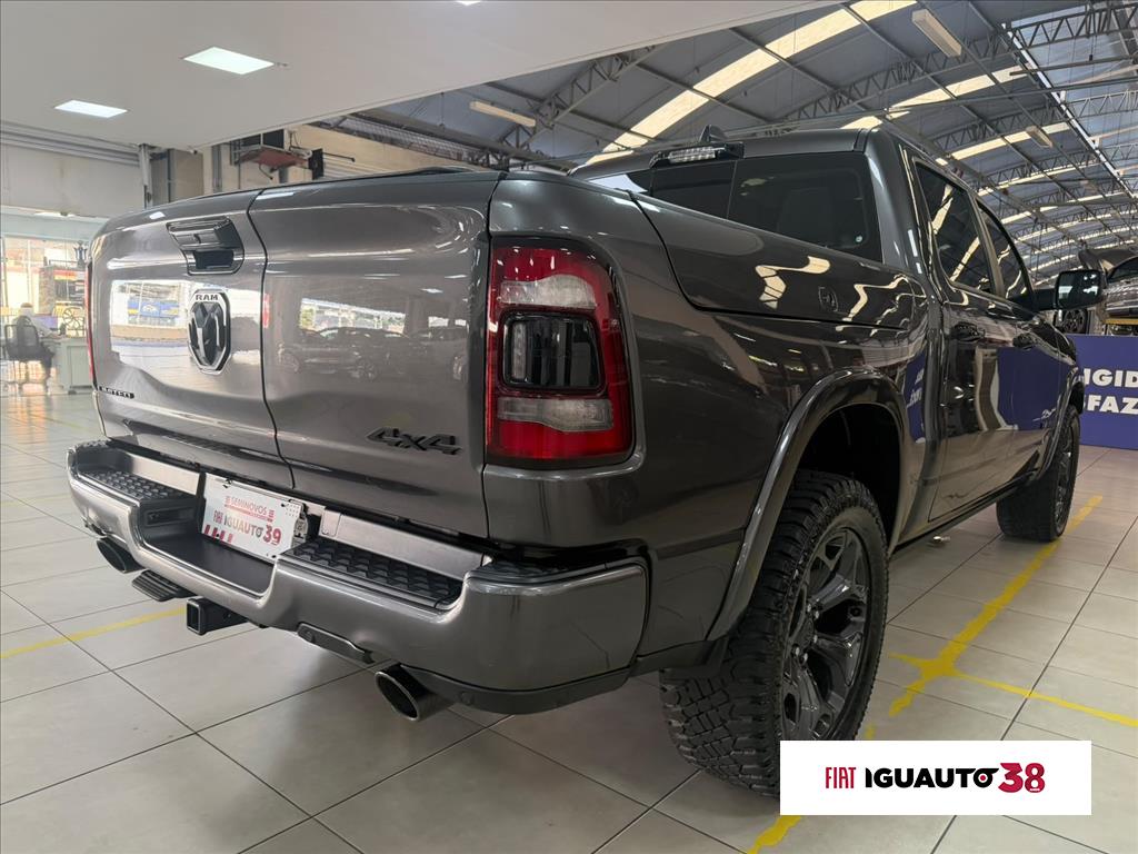 1500 5.7 V8 GASOLINA LIMITED NIGHT EDITION CD 4X4 AUTOMÁTICO9
