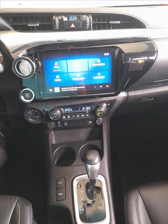 HILUX 2.8 D-4D TURBO DIESEL CD SRV 4X4 AUTOMÁTICO7