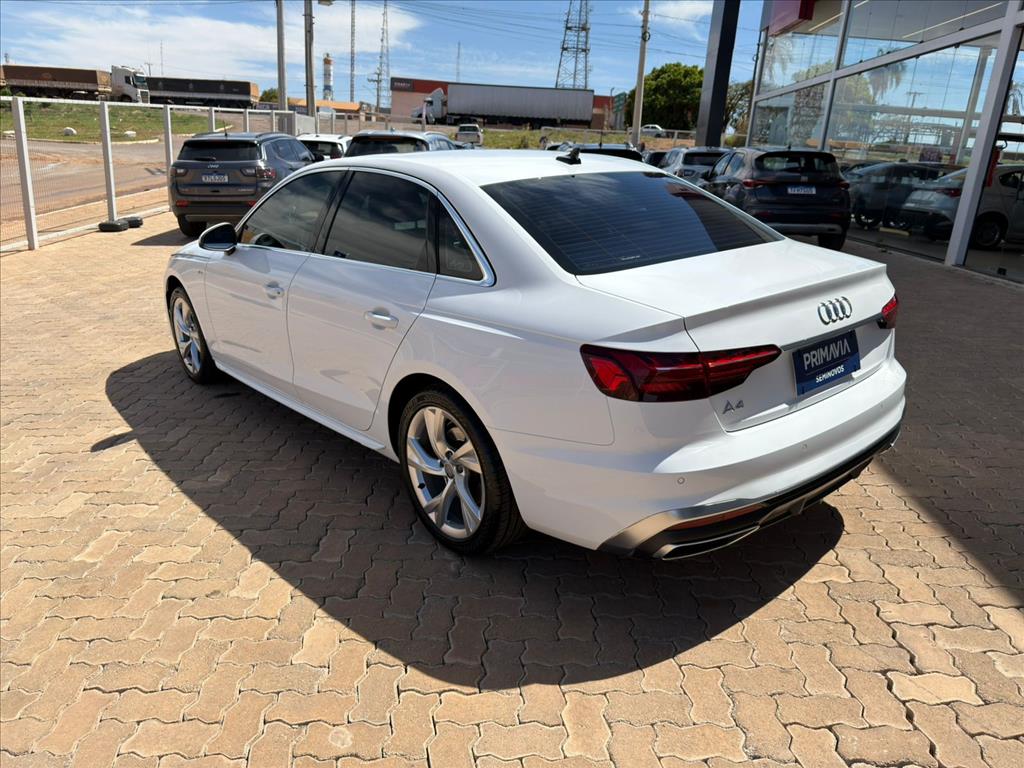 A4 2.0 TFSI GASOLINA PERFORMANCE BLACK S TRONIC2