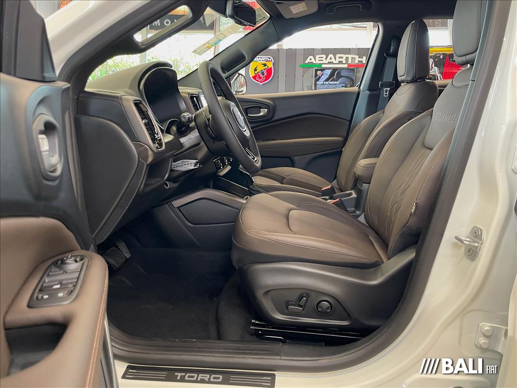 TORO 2.2 TURBO DIESEL RANCH 4WD AT99