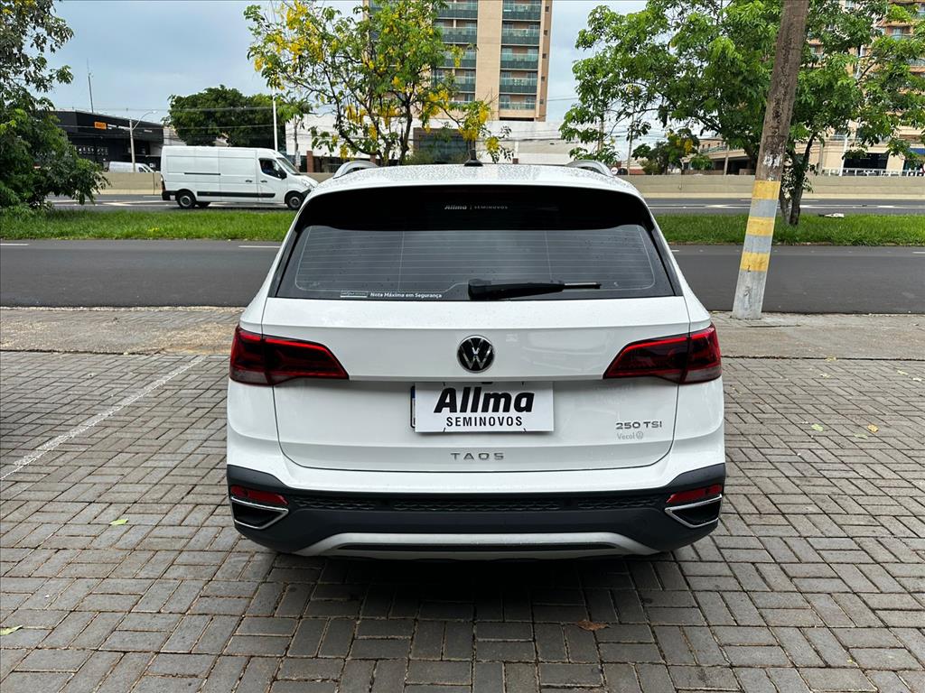 TAOS 1.4 250 TSI TOTAL FLEX HIGHLINE AUTOMÁTICO4