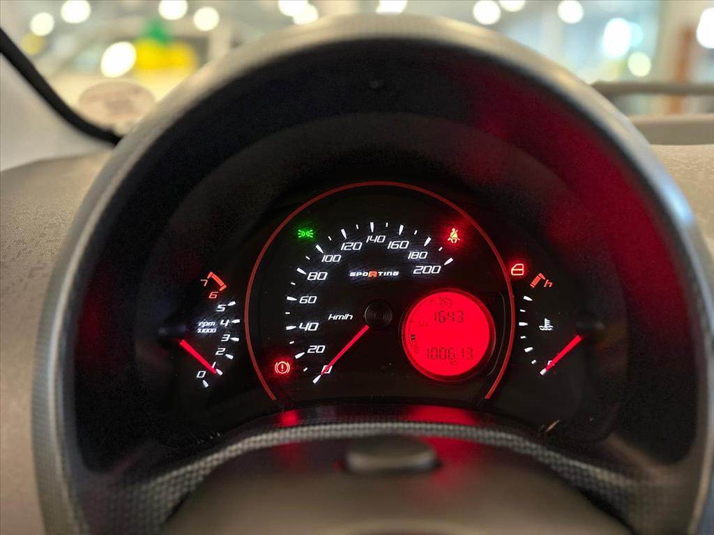 UNO 1.4 EVO SPORTING 8V FLEX 4P MANUAL