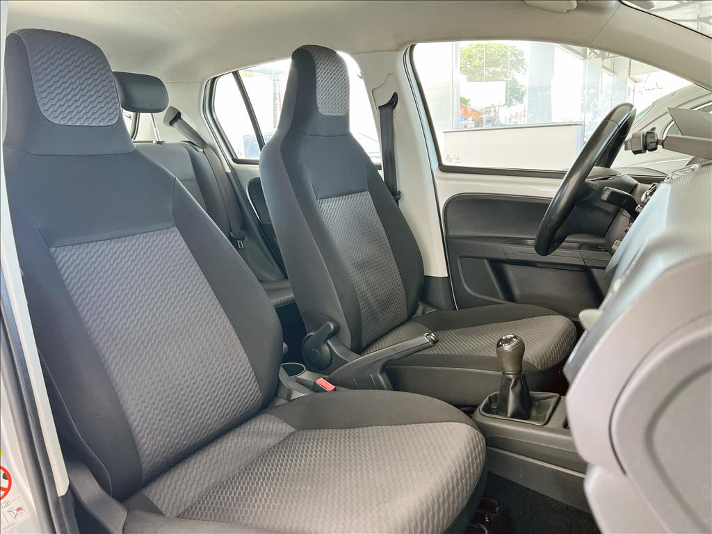 UP 1.0 TSI MOVE UP 12V FLEX 4P MANUAL18