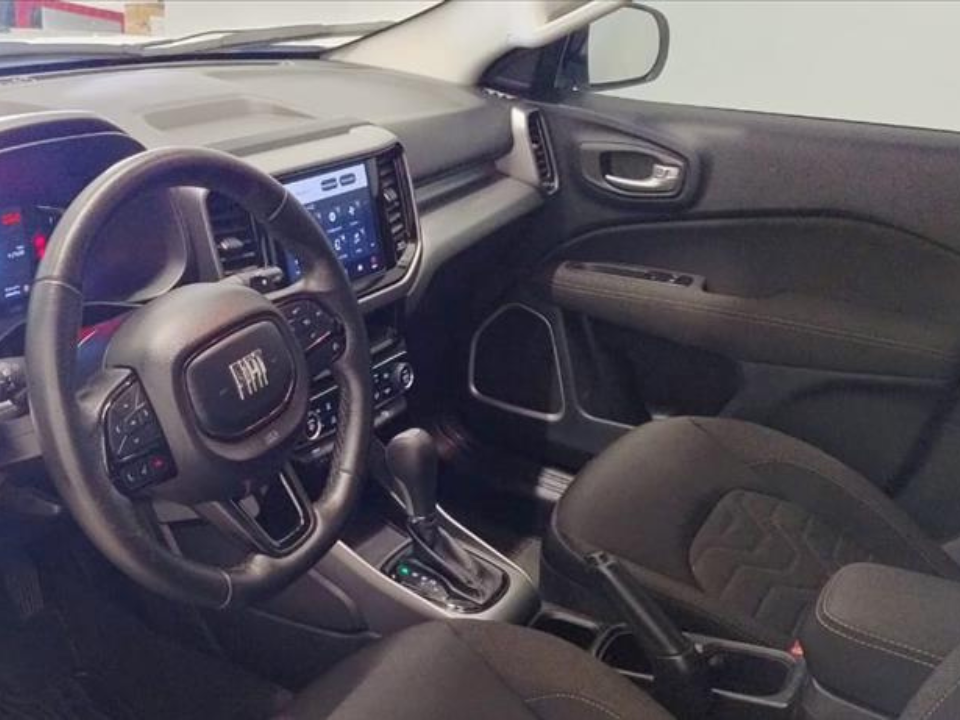 TORO 1.3 TURBO 270 FLEX FREEDOM AT610