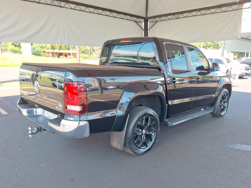 AMAROK 3.0 V6 TDI DIESEL HIGHLINE CD 4MOTION AUTOMÁTICO4