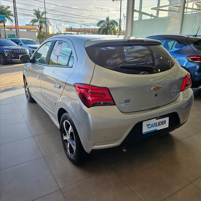 ONIX 1.4 MPFI LTZ 8V FLEX 4P MANUAL5