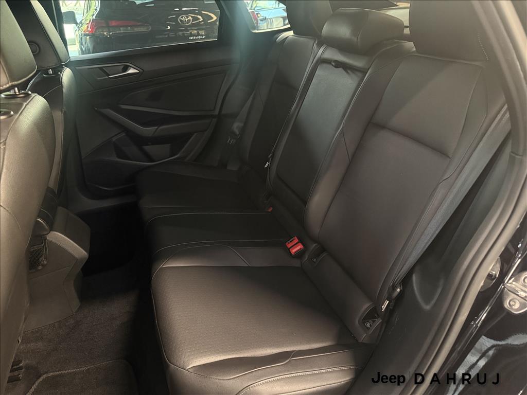 JETTA 1.4 250 TSI TOTAL FLEX R-LINE TIPTRONIC10