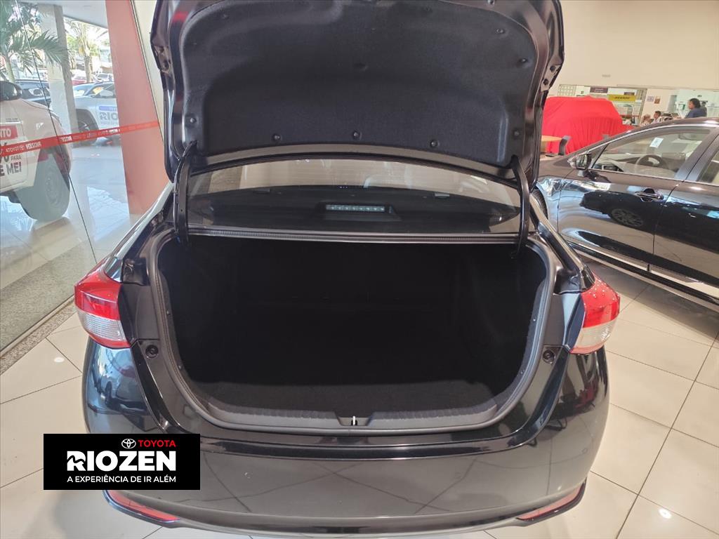 YARIS 1.5 16V FLEX SEDAN XS CONNECT MULTIDRIVE4