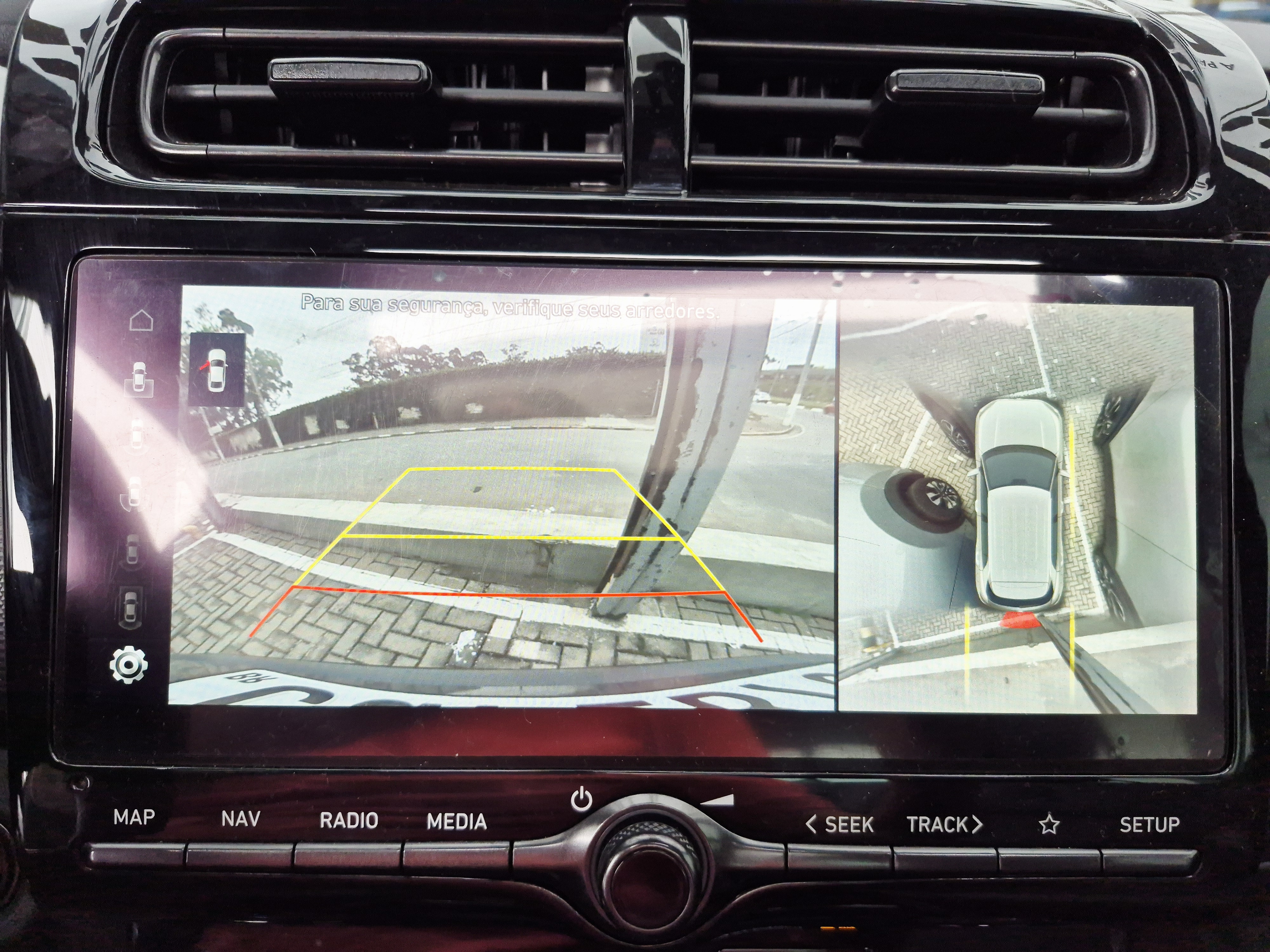 Foto ilustrativa do carro