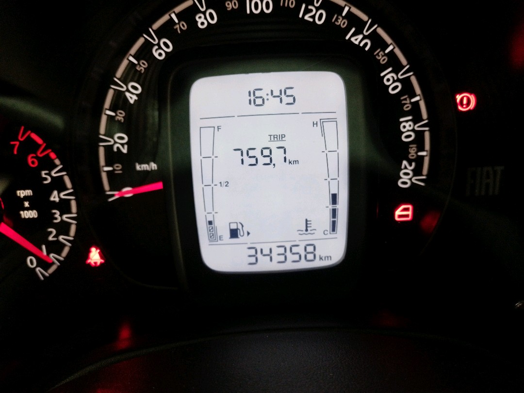 Fiat-MOBI-1.0 EVO FLEX TREKKING MANUAL