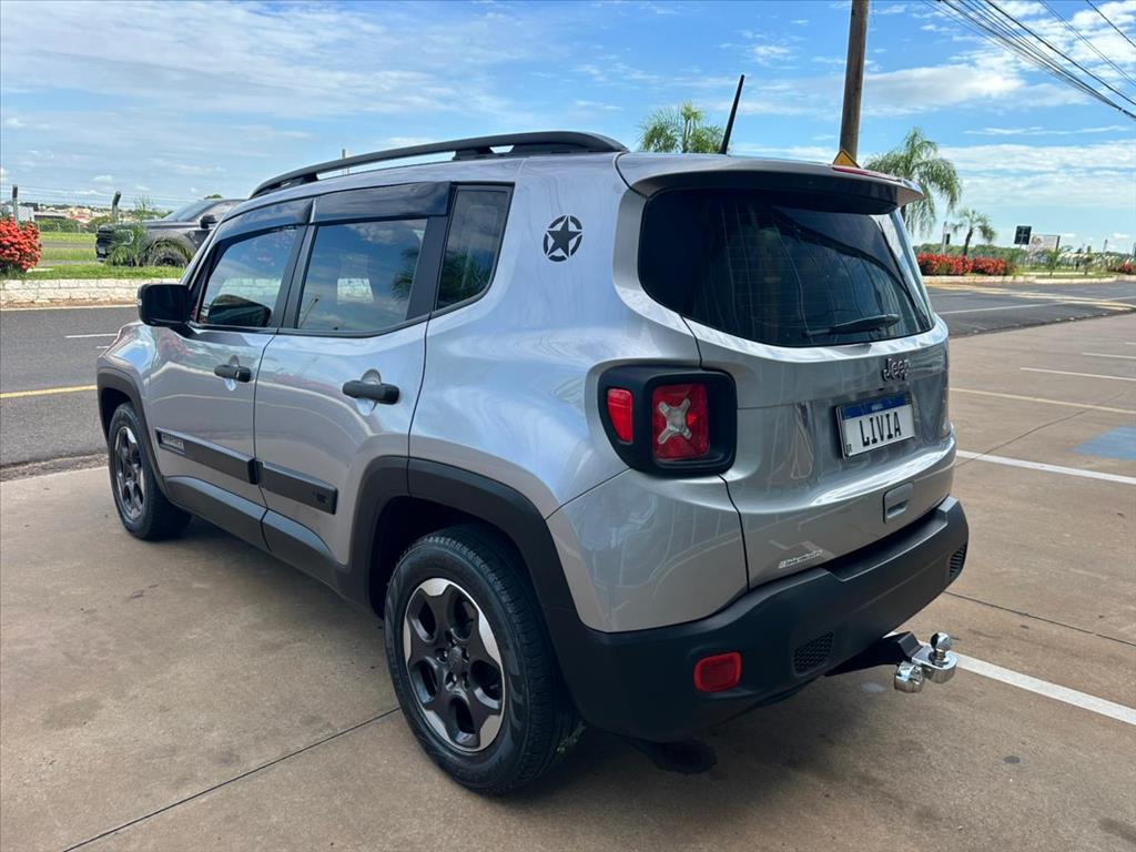 RENEGADE 1.8 16V FLEX 4P AUTOMÁTICO5