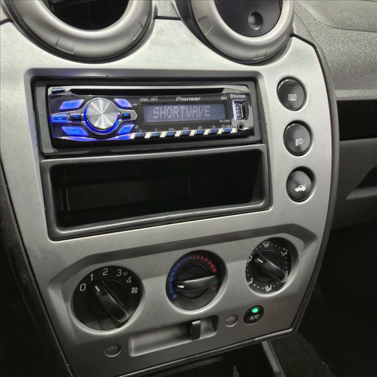 FIESTA 1.6 MPI HATCH 8V FLEX 4P MANUAL8