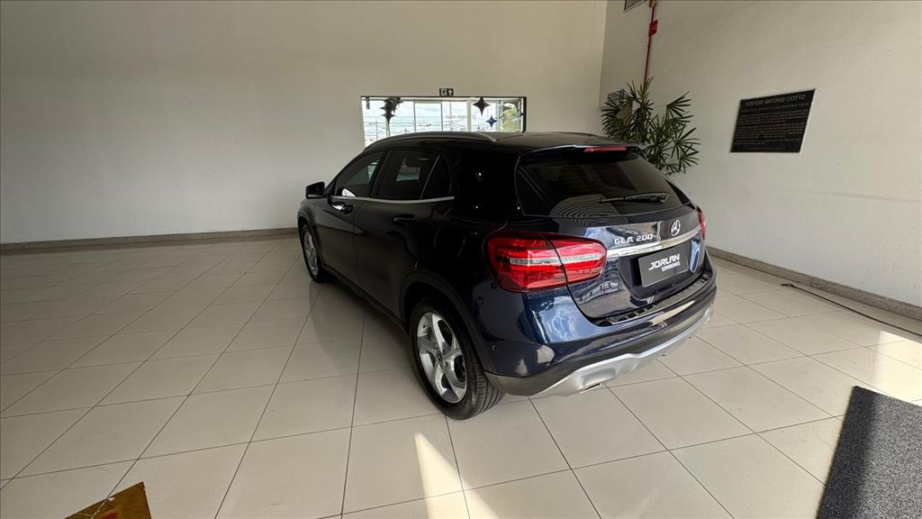 GLA 200 1.6 CGI FLEX ADVANCE 7G-DCT4