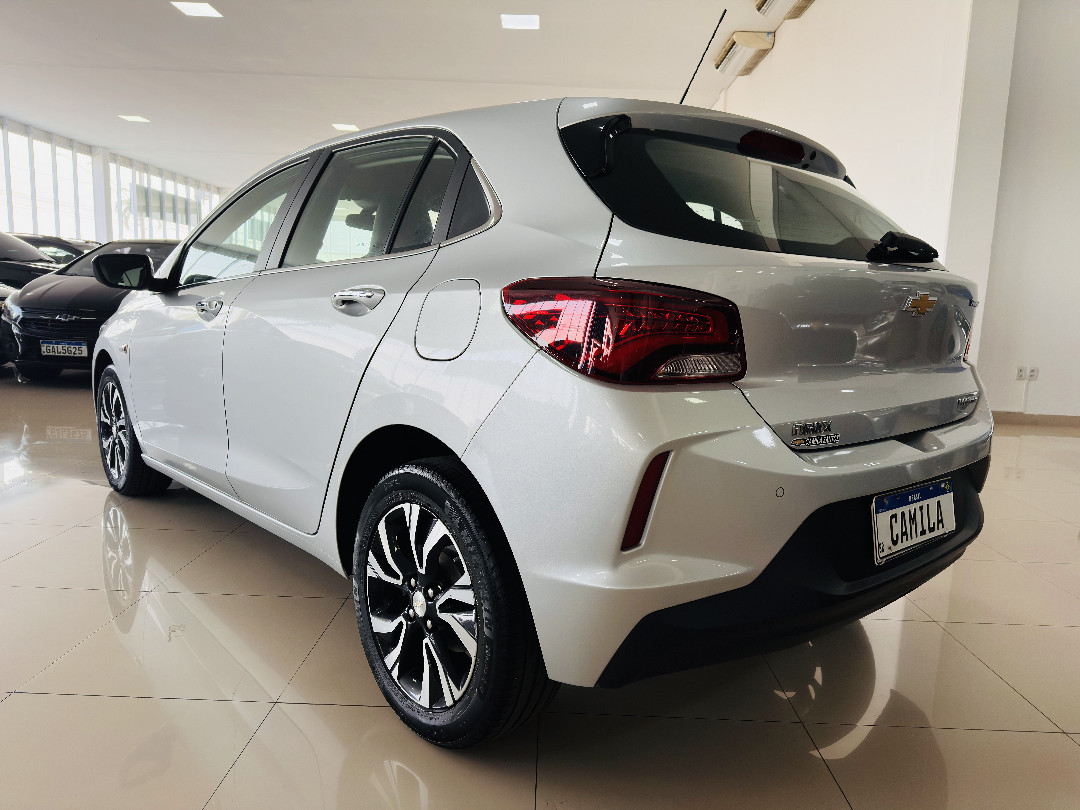 ONIX 1.0 TURBO FLEX PREMIER AUTOMÁTICO5